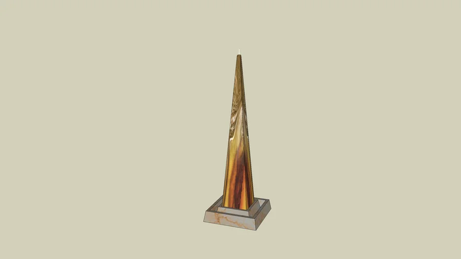 Pyramidenkerze + Halter (13x36x13cm)