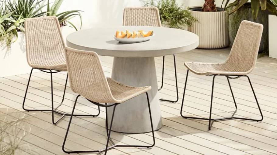 WEST ELM  Dining Table 44"