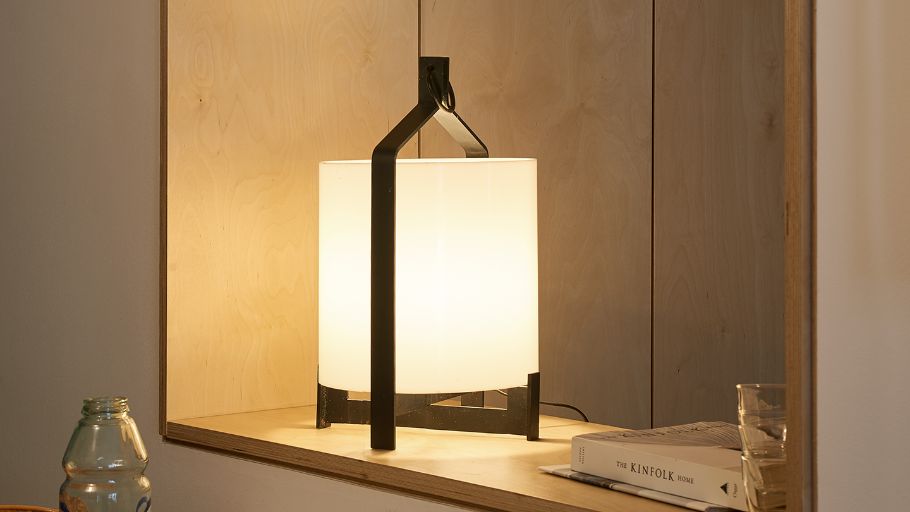 Fanal large table lamp