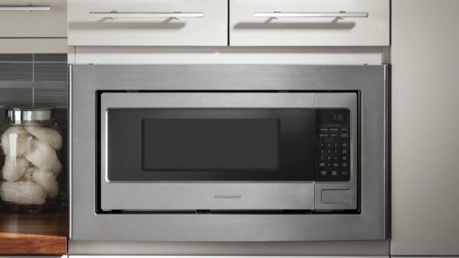 Built In and Countertop Microwaves