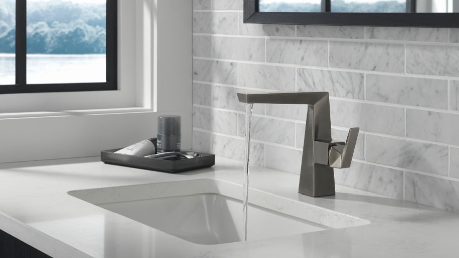 TRILLIAN™ BATH COLLECTION