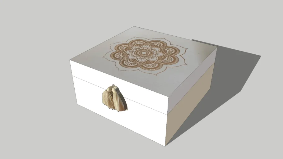 Boîte à bijoux en bois