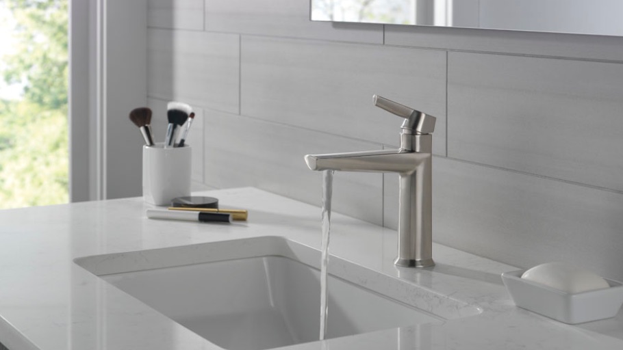 GALEON™ BATH COLLECTION